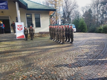 da479339-8cbc-4521-bb30-9c21d28a4bcc.jfif