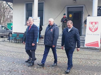 1542c7df-d703-4a21-bf15-3a39e2963aa1.jfif