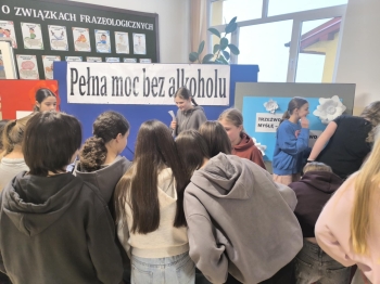 75b6209b-97e1-4238-b281-611ede3e285a (1).jfif