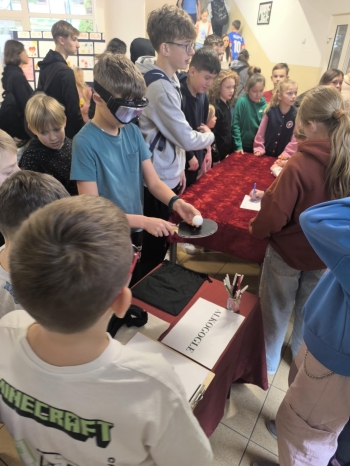 eba4c15d-1987-496b-a76a-7111c0f06d0b.jfif