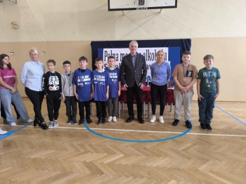 d903ed5b-3b0c-4cfd-bf96-e533c65702d0 (1).jfif