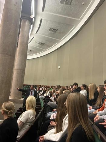 8b7ea9bc-dbc2-4f69-8940-d316df51e1dd.jfif