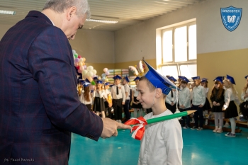 SP_Brzostek_Pasowanie_XII_2025IMG_8795