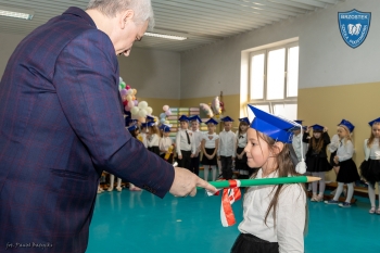 SP_Brzostek_Pasowanie_XII_2025IMG_8801