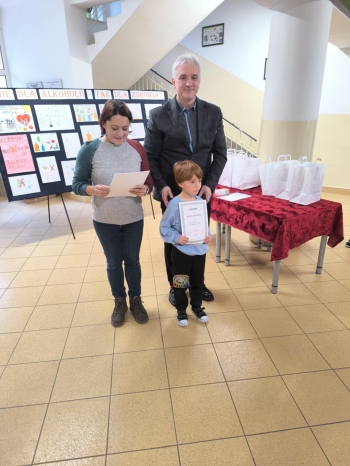 a3300ce6-1cf3-4dc4-89d2-159c6dd8cd8e (1).jfif