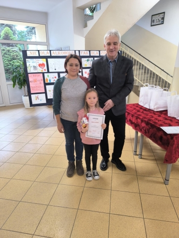 6aac0474-5389-490b-9867-599a3ec35445.jfif