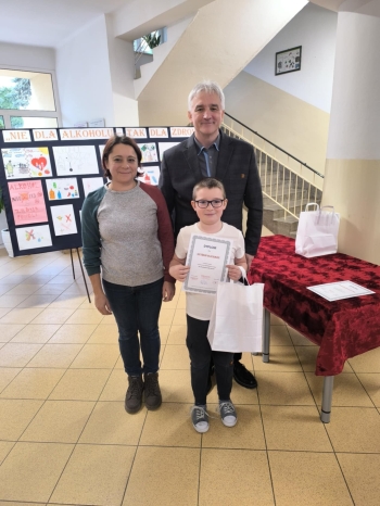 11c30b84-a5c2-484d-820c-46f9d75ccbad.jfif