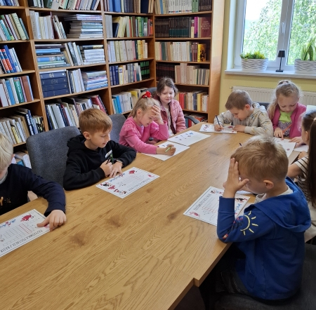 Wycieczka do Gminnej Biblioteki Publicznej w Brzostku