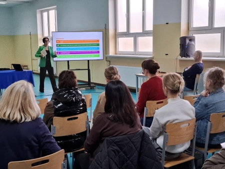 Szkolenie dla Rady Pedagogicznej - „Budowanie relacji z uczniem z rodziny alkoholowej — ja