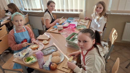 Zdrowe śniadanie z klasą trzecią! 