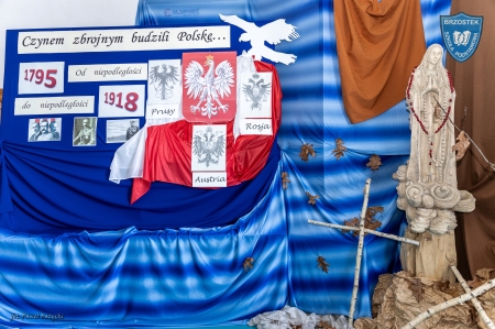SZKOLNA AKADEMIA – ŚWIĘTO NIEPODLEGŁOŚCI POLSKI