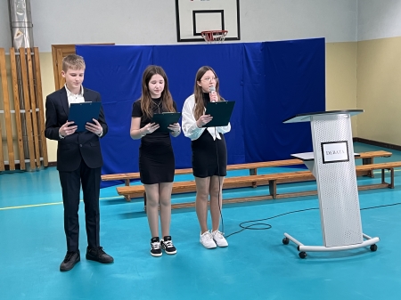 Debata uczniowska „Plusy i minusy życia w trzeźwości”