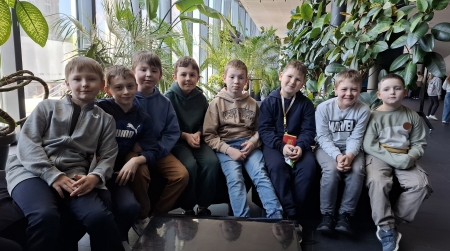 Kulturalna wyprawa do Tarnowa – uczniowie klas trzecich w teatrze